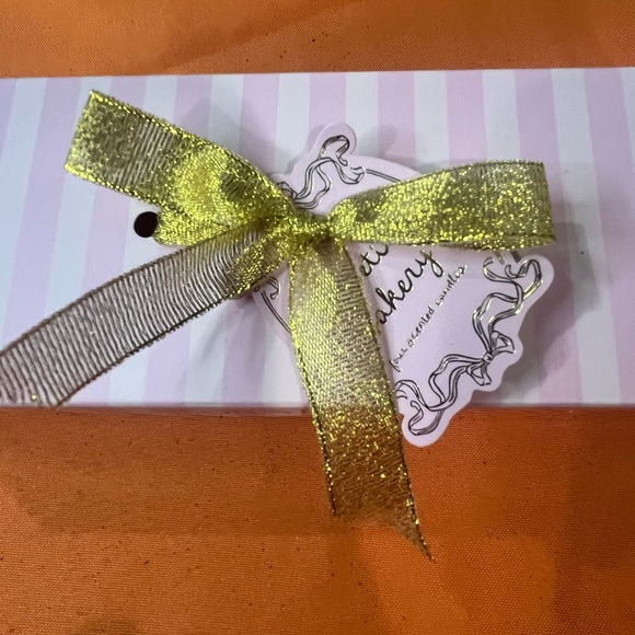 Scented Candle Set - Pink, Green, Blue, White - Picture 8 of 16